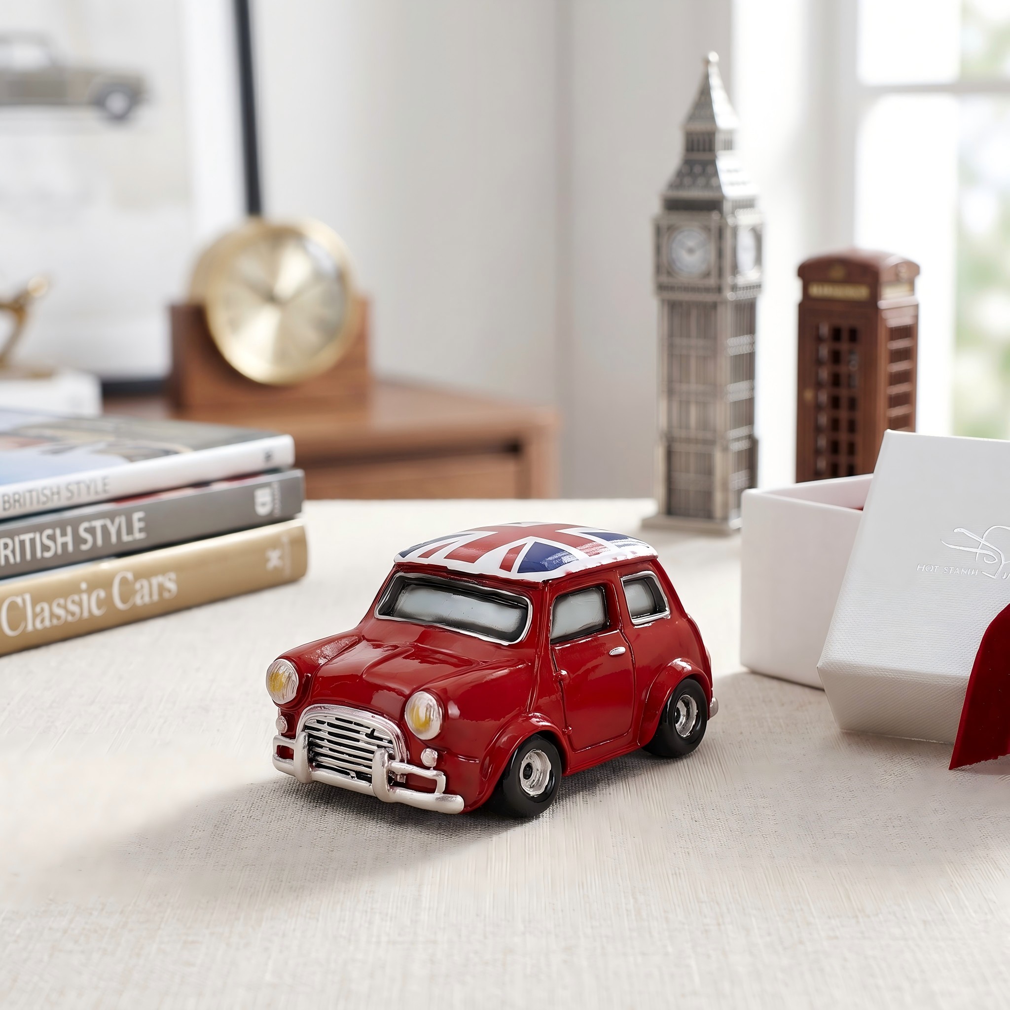 Vintage British Car Figurine R - Home Office British avis et prix